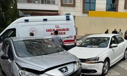 Batman’da iki otomobil çarpıştı: 3 yaralı