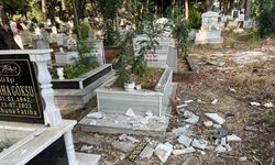 Bayram arifesinde mezarlığa gelen vatandaşlar hayatlarının şokunu yaşadı