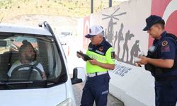 Elazığ’da jandarma ekiplerinin bayram denetimi sürüyor