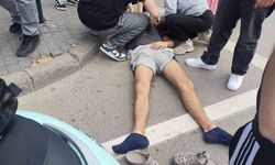 Bursa'da otomobilin motosiklete çarptı! 2 yaralı