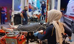 Bursa'da üst geçidi kullanmadı! Otobüs çarptı
