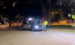 Bursa'da alkollü sürücü, kaldırıma çıkarak kaçmayı denedi
