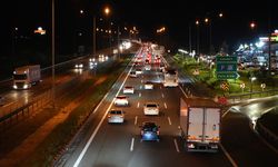 Bolu geçişinde trafik durma noktasına geldi