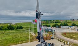 Savunma Sanayii Başkanı Görgün duyurdu: DeltaV iki kademeli hibrit roket 200+ km irtifaya ulaşarak rekor kırdı