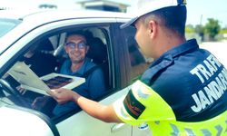 Bursa'da trafikte hem denetim hem bayramlaşma