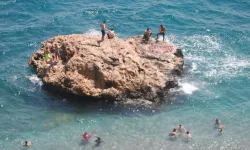 Antalya'da termometre 42 dereceyi gösterdi