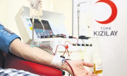Ünlülerden çağrı: ‘Kan verin candan bağlanın’