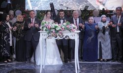 Bursa'da siyaset ve iş dünyasını buluşturan düğün