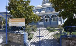 Belediye ekipleri, boya-badana ve tadilat hizmetiyle yüzleri güldürdü