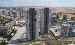 3 kişiye mezar olan bina "Hayata Değer" sloganıyla tanıtılmış...