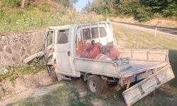 Bursa’da kamyon ile kamyonet çarpıştı: 1 yaralı