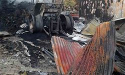 Elazığ’da yanan traktör kullanılmaz hale geldi