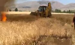 Gümüşhane’nin Kelkit ilçesinde anız yangını