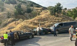 Tunceli’de zincirleme trafik kazası: 5 yaralı
