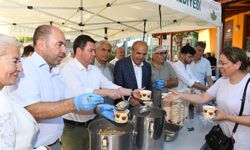 Osmangazi’de aşure kazanları kardeşlik için kaynadı