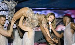 Hadise'nin dansına tepki yağıyor