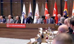İçişleri Bakanı Yerlikaya’dan 30 büyükşehirin genel sekreterleriyle kritik toplantı