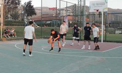 İMO Bursa Şubesi Sokak Basketbolu Turnuvası düzenledi