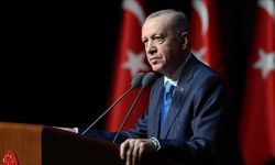 Cumhurbaşkanı Erdoğan: Gazzeli masum yavrulara yardım eli uzatmak derdindeyiz
