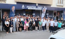 Karacabey'de 120 kişi Anahtar Parti'ye katıldı