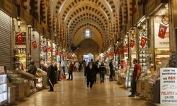 Kapalıçarşı'da 23 dükkana baskın: 40 kişi gözaltına alındı