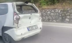 Bursa’da kamyonet otomobile çarptı: 4 yaralı