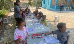 Bursalı çocuklar "gri" rengi sevmedi