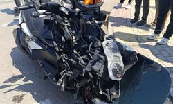 Bursa'da kırmızı ışıkta geçti, canından oldu