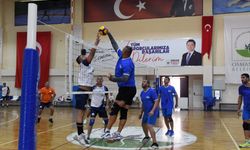 Dostluk maçıyla filede heyecan dorukta