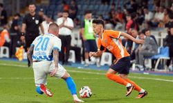 Abbosbek Fayzullaev, Başakşehir formasıyla ilk maçına çıktı