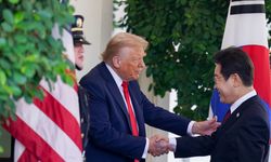 Trump'ın elindeki morluk hakkında Beyaz Saray'dan açıklama