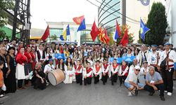 Osmangazi’de Uluslararası Balkan Festivali renkli görüntülerle start aldı