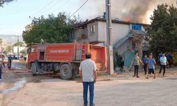 Adıyaman’da iki katlı evde yangın paniği
