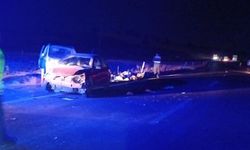 Adıyaman’da iki otomobil çarpıştı: 2 yaralı