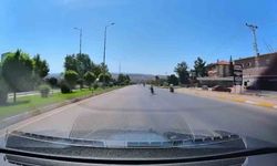 Akrobatik hareketler ile trafiği tehlikeye düşürmüşlerdi, cezadan kaçamadılar