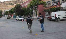 Alkolün sonu kötü bitti, aracına kurşun yağdırdılar