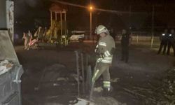 Anız yangını 20 bin nüfuslu mahallenin elektriğini kesti