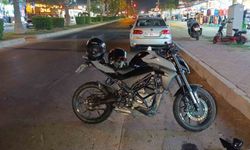 Antalya’da motosikletler çarpıştı: 3 yaralı