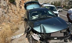 Antalya’da trafik kazası; 5 yaralı