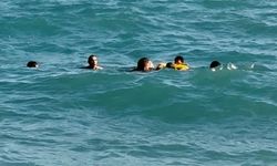Arnavutköy’de denize giren kişi son anda ölümden döndü