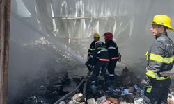 Azerbaycan’da alışveriş merkezinde yangın