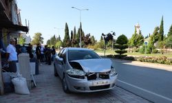 Bafra’da zincirleme trafik kazası: 4 araç birbirine girdi