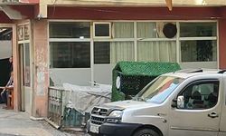 Bağcılar’da bir kahvehaneyi uzun namlulu silahlarla taradılar