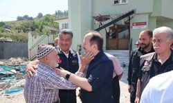 Balıkesir’in Sındırgı ilçesinde deprem sonrası çalışmalar sürüyor