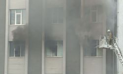 Başakşehir’de çorap imalathanesinde korkutan yangın