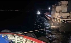 Çanakkale Boğazı’ndan geçen kuru yük gemisi makine arızası yaptı