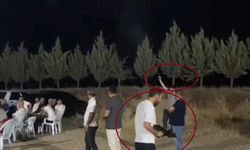 Diyarbakır’da bir kınada eline silahı alan havaya doğru mermi yağdırdı