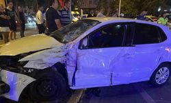 Edirne’de otomobil ile kamyonet çarpıştı: 3 yaralı