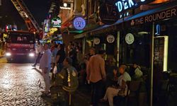 Fatih’e otelde korkutan yangın: Konaklayanlar tahliye edildi