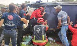 Havran’da sıkışmalı trafik kazası: Sürücü kurtarıldı